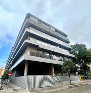 Garaje en venta en El Plantinar - Felipe II - Tiro de Línea en Sevilla