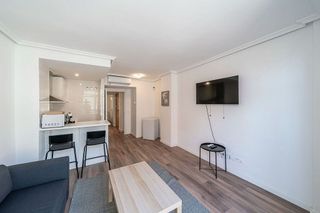 Piso en alquiler en Moscardó en Madrid