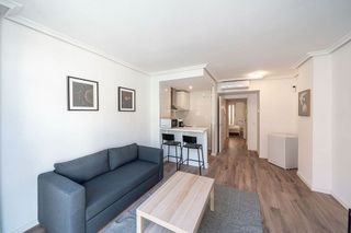 Piso en alquiler en Moscardó en Madrid