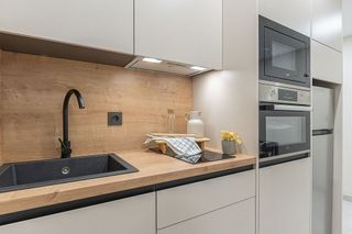 Local comercial en venta en Girón - Las Delicias - Tabacalera en Málaga