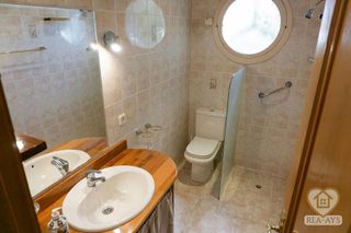 Chalet en venta en Vallirana