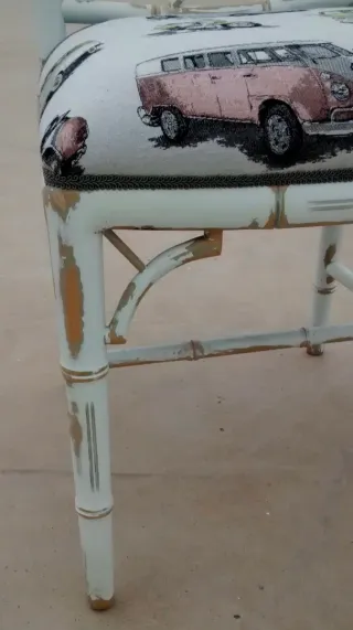 1 Silla estilo Chippendale tapizada