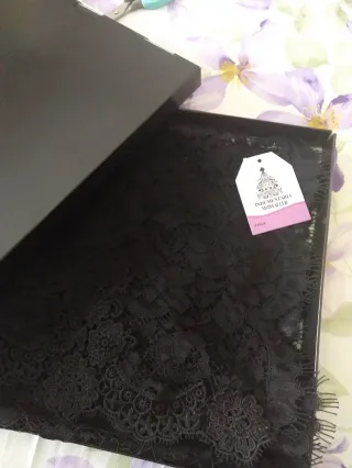 Mantilla Fallera Negra Encaje