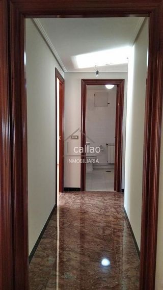 Piso en alquiler en Praza de España en Ferrol