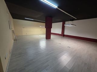 Local comercial en venta en Centre en Badalona
