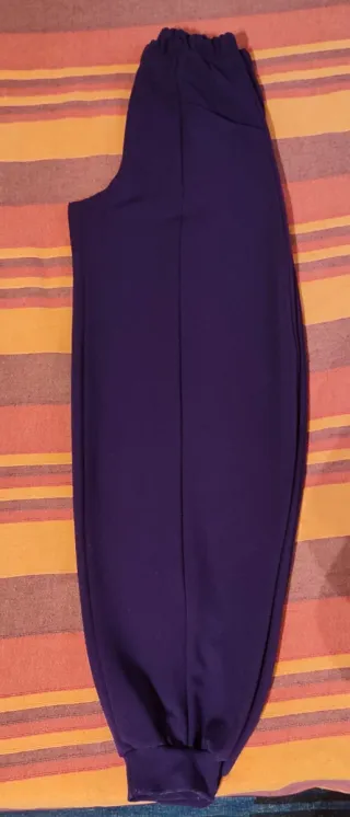 Pantaloni a palloncino viola