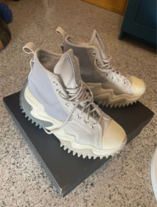 Converse Chuck Taylor Plataforma Gris