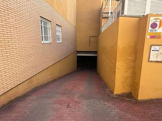 Garaje en venta en Roquetas Centro en Roquetas de Mar
