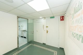 Oficina en alquiler en Ensanche - Diputación en Alicante