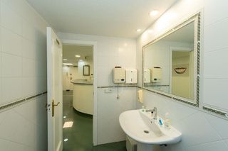 Oficina en alquiler en Ensanche - Diputación en Alicante