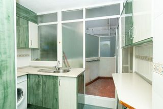 Oficina en alquiler en Ensanche - Diputación en Alicante