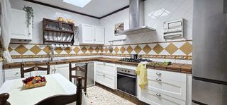 Chalet en venta en Núcleo Urbano en Chiclana de la Frontera