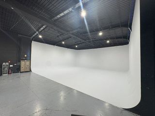 Nave industrial en venta en Zona Industrial en Paracuellos de Jarama