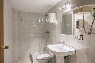 Local comercial en alquiler en Centre en Roses