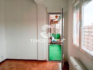 Piso en alquiler en Pueblo Nuevo en Madrid