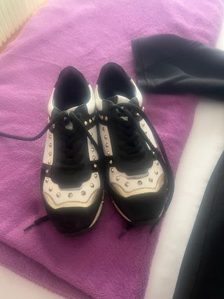 Vestito e scarpe Twinset cuore