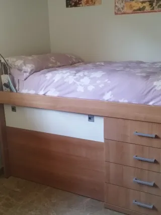 Cama con cajones y armario