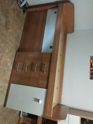 Cama con cajones y armario