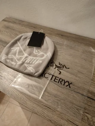 Cappellino Arc'teryx Grigio