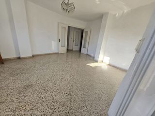 Piso en alquiler en Parque Ayala - Jardín de la Abadía - Huelín en Málaga