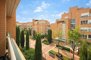 Piso en alquiler en Arroyo de la Vega en Alcobendas