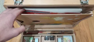 Caballete de madera y maleta de Van Gogh