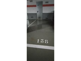 Garaje en venta en Sant Ildefons en Cornellà de Llobregat