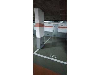 Garaje en venta en Sant Ildefons en Cornellà de Llobregat