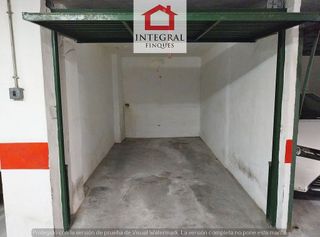 Garaje en venta en Centre-El Pedró en Palamós