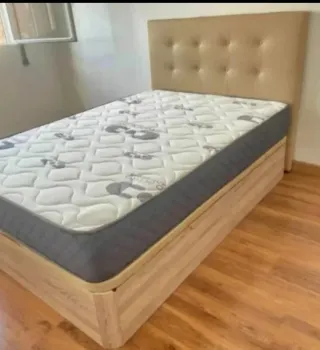 CAMA DOBLE CAMA MATRIMONIO CAMA CANAPÉ Y COLCHÓN