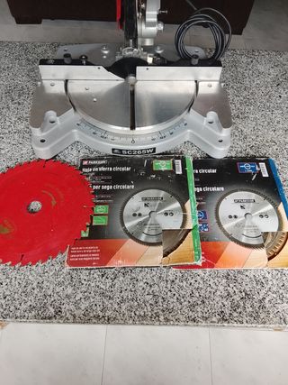 Sierra Ingletadora con mesa superior disco 254mm