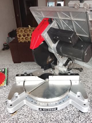 Sierra Ingletadora con mesa superior disco 254mm