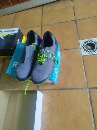Zapatos de seguridad Dunlop azules