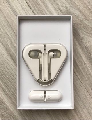 Rare! Apple In-Ear Headphone ME186ZM/B