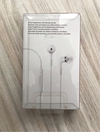 Rare! Apple In-Ear Headphone ME186ZM/B