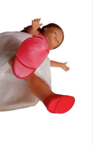 Antiguos zapatos rojos de botón originales Famosa