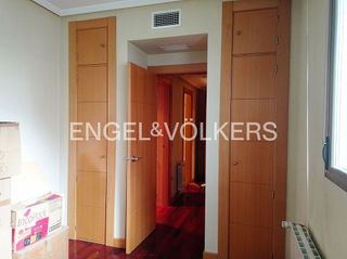 Piso en alquiler en Parque María Luisa - Huerta de la Salud - Giralda Sur en Sevilla