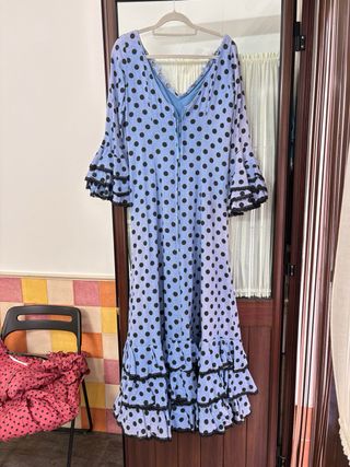 Traje de Flamenca lunares azul