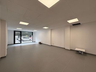 Local comercial en venta en El Poble Sec en Igualada