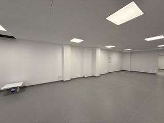 Local comercial en venta en El Poble Sec en Igualada