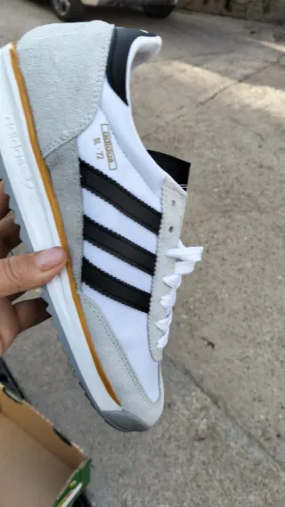 Zapatillas Adidas SL 72 Grises Blancas