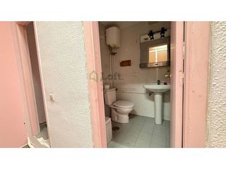 Local comercial en alquiler en Maria Auxiliadora - Barriada LLera en Badajoz