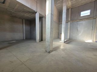 Nave industrial en alquiler en Ciudad de Asís en Alicante