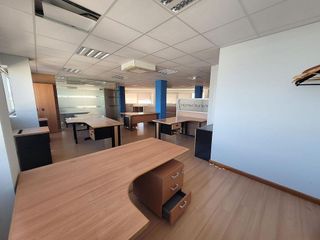 Nave industrial en alquiler en Ciudad de Asís en Alicante