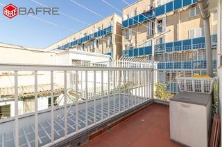 Casa adosada en venta en Los Cármenes en Madrid