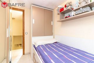 Casa adosada en venta en Los Cármenes en Madrid