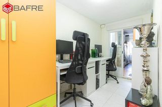 Casa adosada en venta en Los Cármenes en Madrid