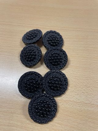 Botones Fantasía Negros y Dorados