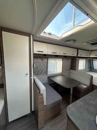 CARAVANA KNAUS SPORT 540 FDK-AIRE- MOVER-NEVERA