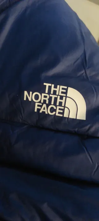 Chaqueta The North Face azul invierno